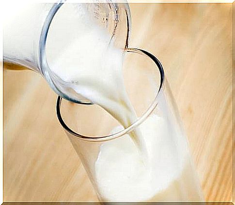 Glass of milk 